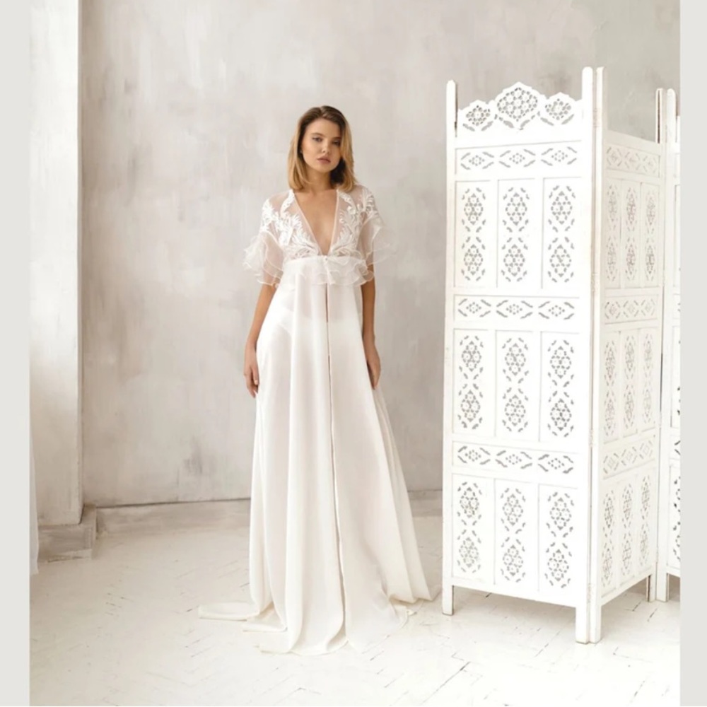 CUSTOM BRIDAL ROBE